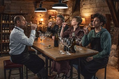 Filmstill "Weinprobe für Anfänger"